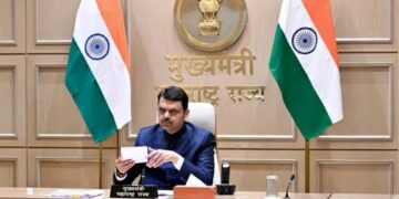 इंधनावरील उत्पादन शुल्कात केलेली कपात ही सामान्य नागरिकांसाठी मोठा दिलासा ठरली आहे: देवेंद्र फडणवीस