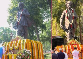 महात्मा फुले जयंती निमित्त देशाचे पंतप्रधान नरेंद्र मोदी आणि लोकसभेचे विरोधी पक्ष नेते राहुल गांधी यांची महात्मा फुले यांना श्रद्धांजली देण्यात आली
